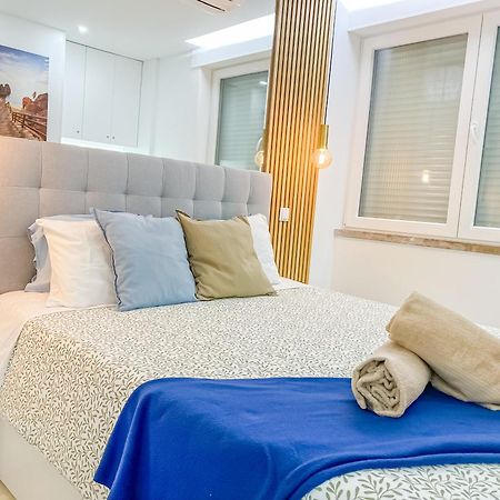 Luxury 2 Min Beach With Balcony, Ocean View, Wifi, Ac, Smarttv Portimão Exteriér fotografie