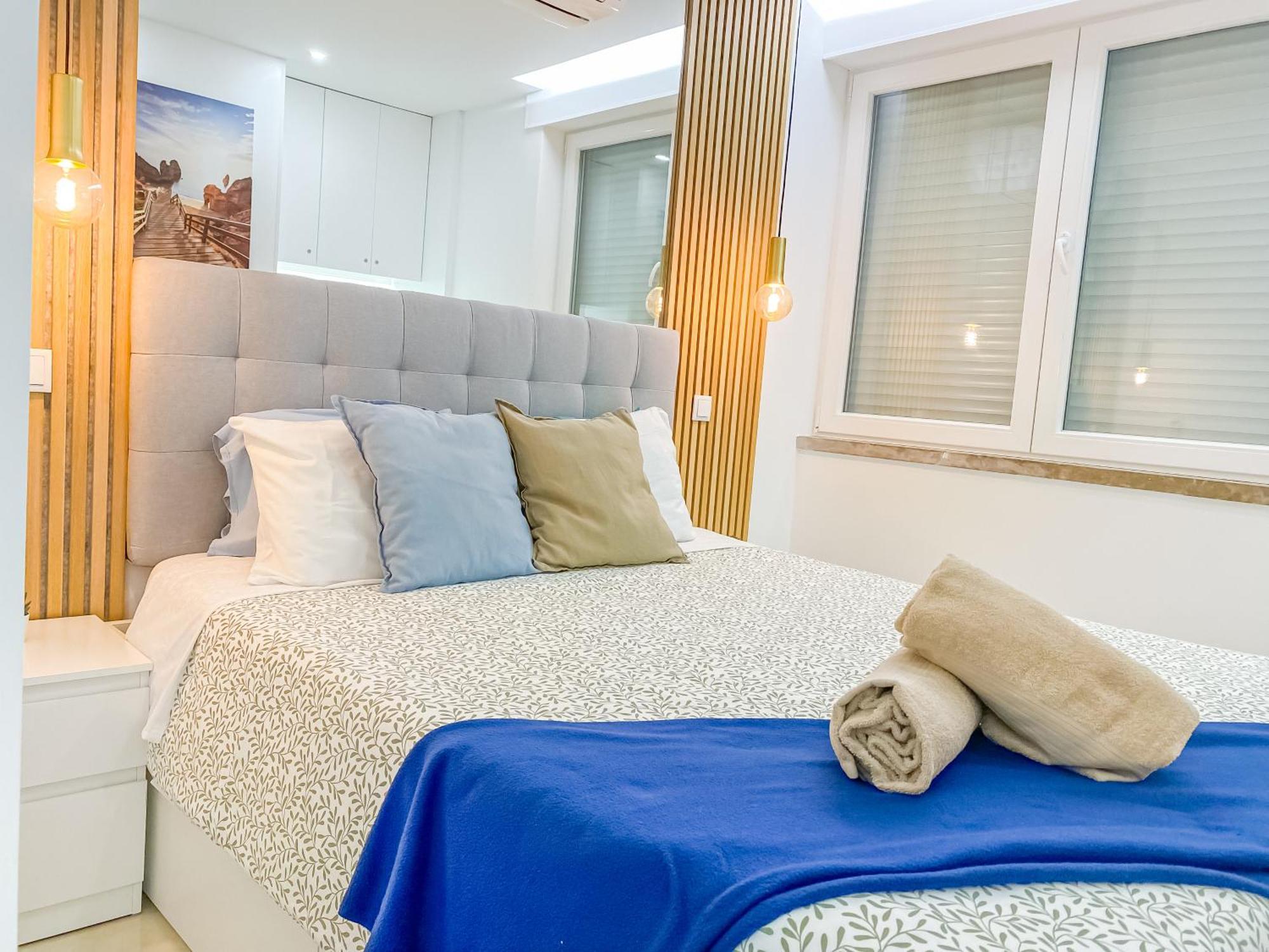 Luxury 2 Min Beach With Balcony, Ocean View, Wifi, Ac, Smarttv Portimão Exteriér fotografie