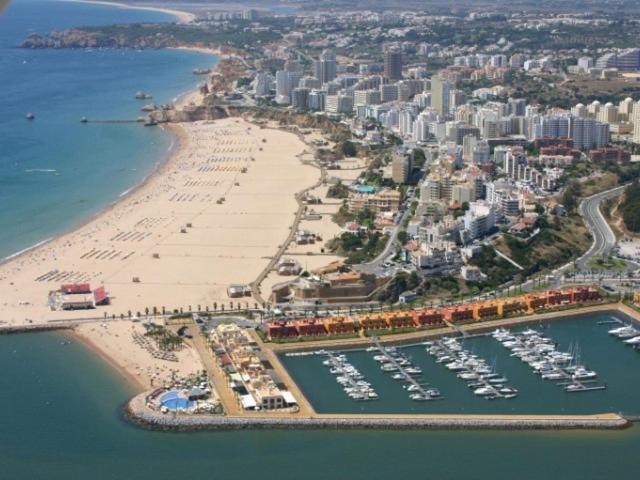 Luxury 2 Min Beach With Balcony, Ocean View, Wifi, Ac, Smarttv Portimão Exteriér fotografie