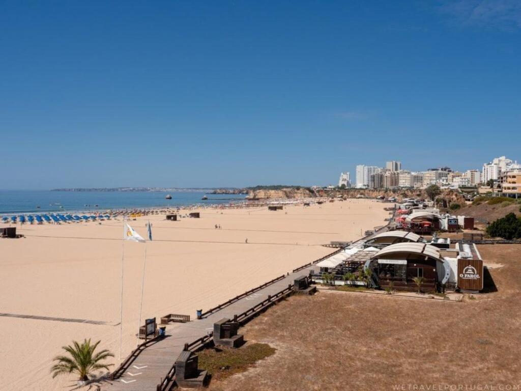 Luxury 2 Min Beach With Balcony, Ocean View, Wifi, Ac, Smarttv Portimão Exteriér fotografie
