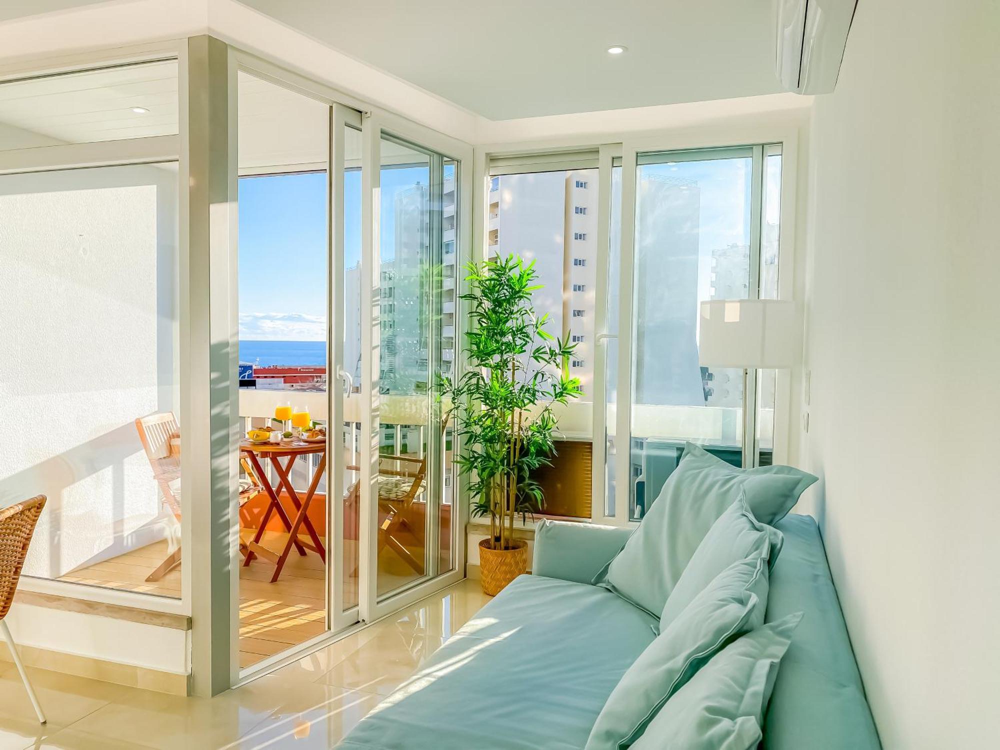 Luxury 2 Min Beach With Balcony, Ocean View, Wifi, Ac, Smarttv Portimão Exteriér fotografie