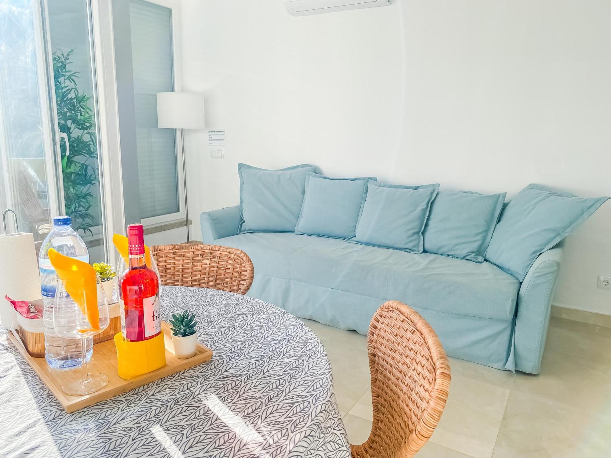 Luxury 2 Min Beach With Balcony, Ocean View, Wifi, Ac, Smarttv Portimão Exteriér fotografie