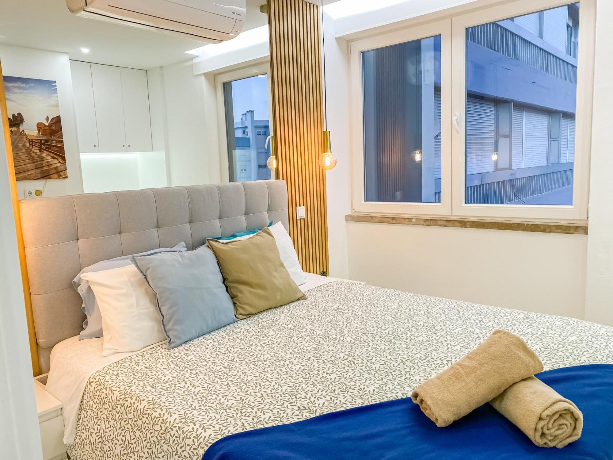 Luxury 2 Min Beach With Balcony, Ocean View, Wifi, Ac, Smarttv Portimão Exteriér fotografie
